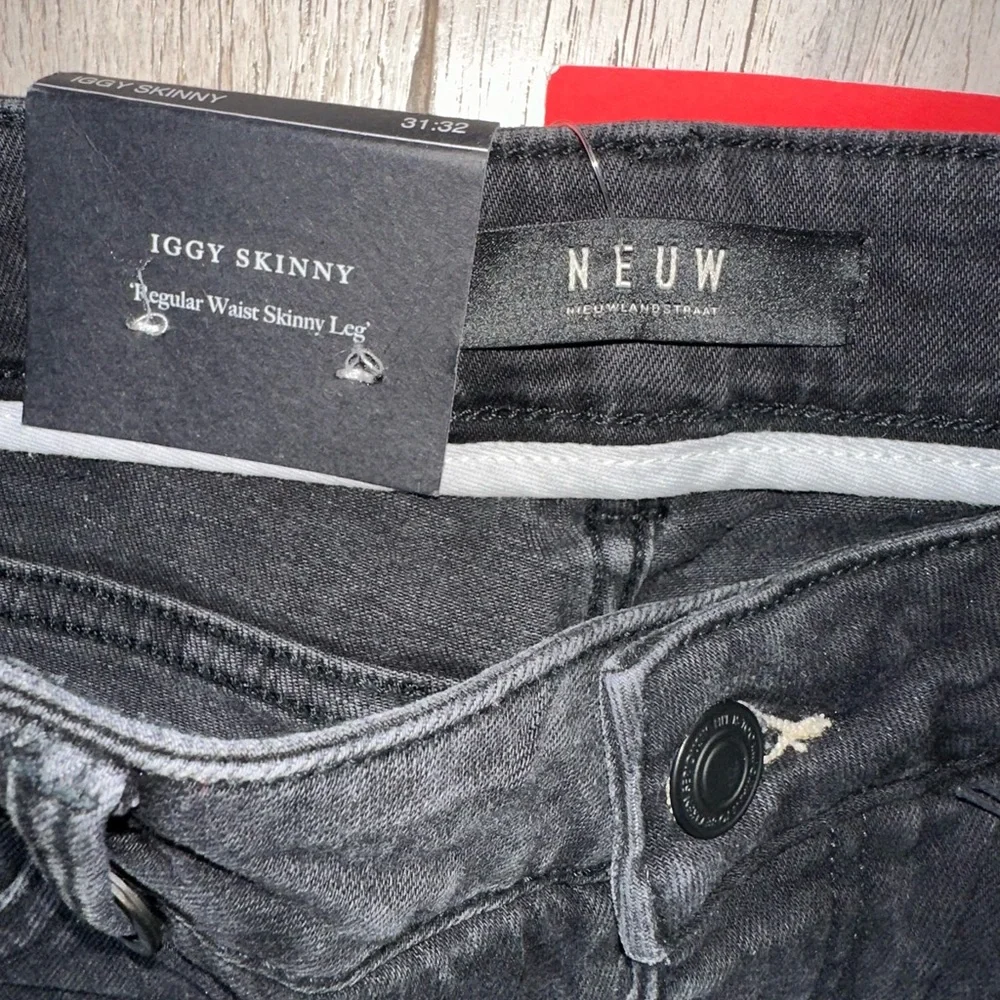 Neuw Men's Charcoal Skinny Jeans